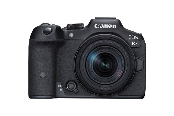 Canon EOS R7+RF-S 3,5-6,3/18-150mm IS STM + EF EOS R Adapter